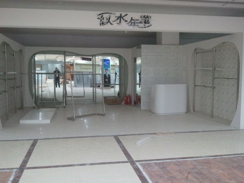 女装展柜